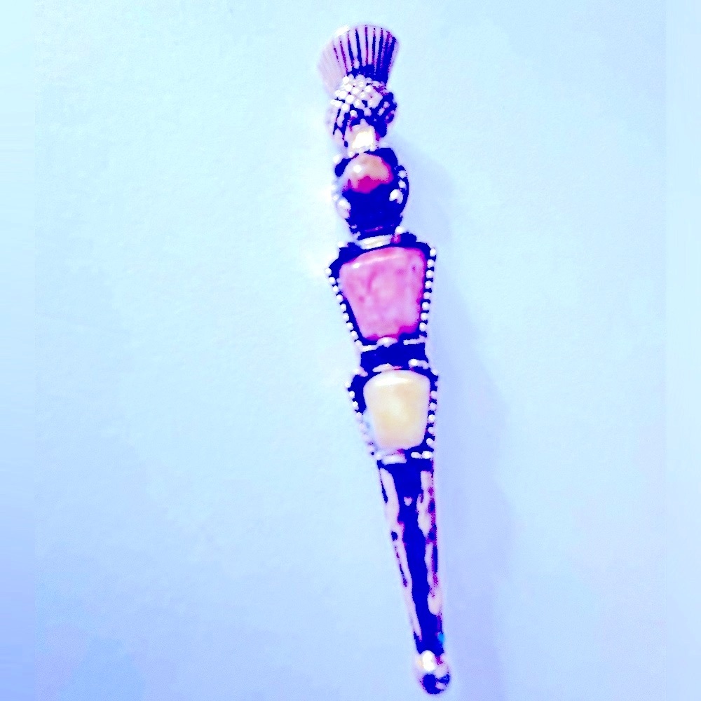 Scottish Thistle-top Dirk Kilt pin, faux Agates in cream, pink on metal